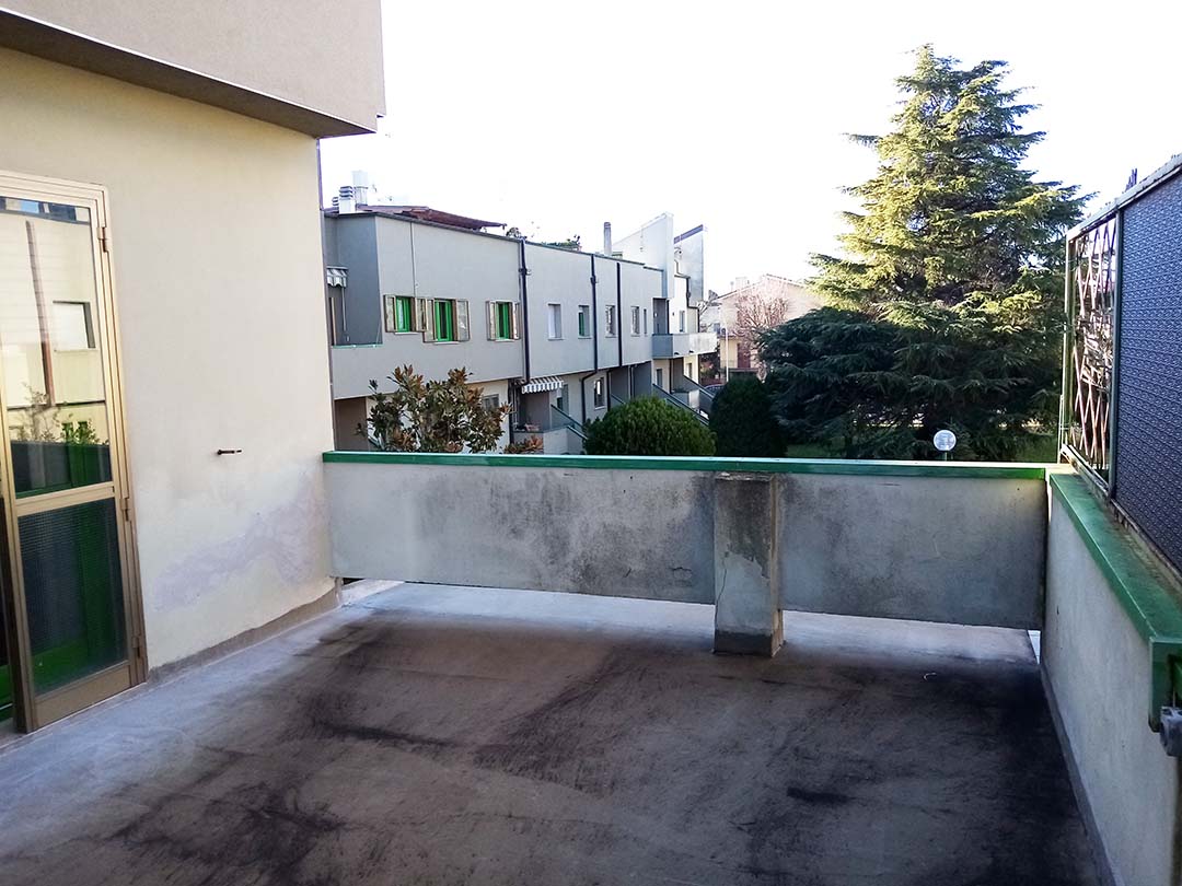 imagealt