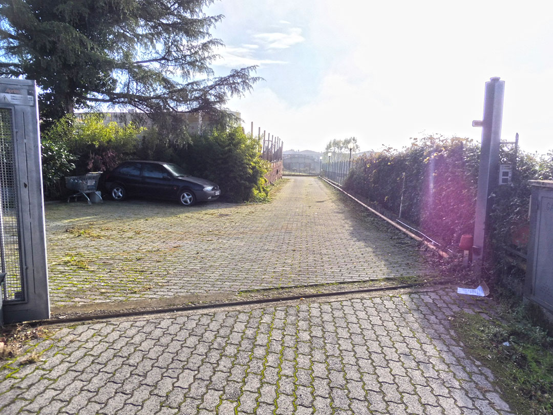 Aste   Altro Immobiliare  - Resede e viabilità interna a Loro Ciuffenna in Viale Filippo Turati - Lotto 14