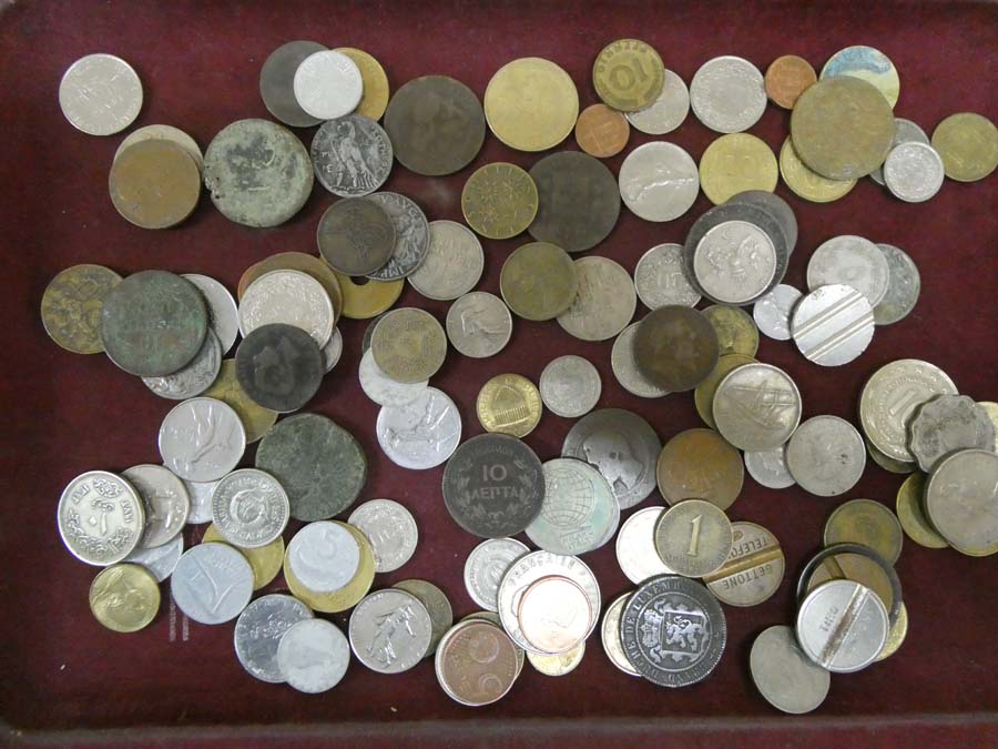 Aste   Altro Mobiliare  - Lotto 5) Circa 110 monete di varie nazionalità GARA ONLINE 15 LUGLIO 2025 