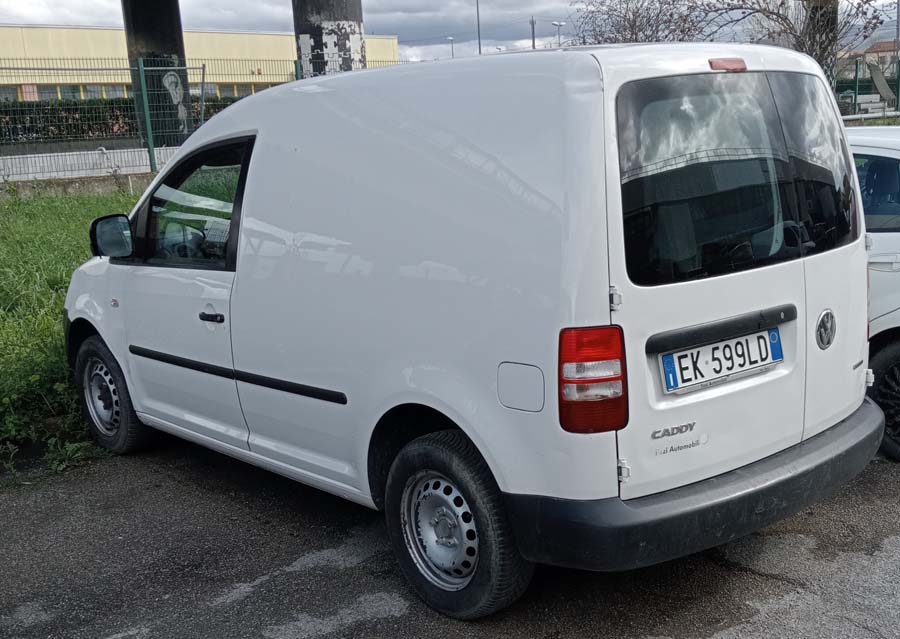 Aste   Automezzi commerciali  - Autocarro Volkswagen CADDY anno 2012 - € 500  GARA ONLINE 23 SETTEMBRE 2025