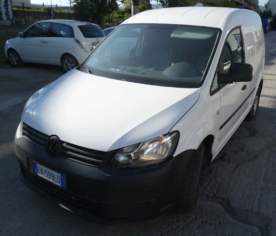 Aste   Automezzi commerciali  - Autocarro Volkswagen CADDY anno 2012 - € 500  GARA ONLINE 23 SETTEMBRE 2025
