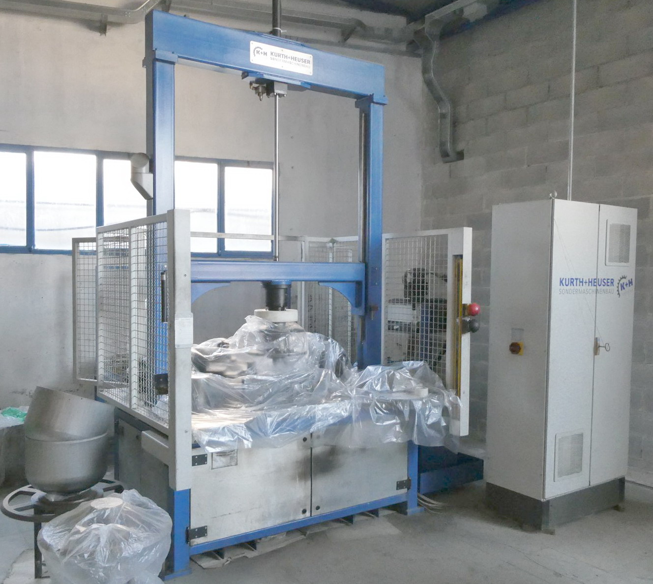 Aste   Attrezzature industriali  - Lotto 2) – Rifilatrice marca Kurth + Heuser   GARA ONLINE 23 SETTEMBRE 2025