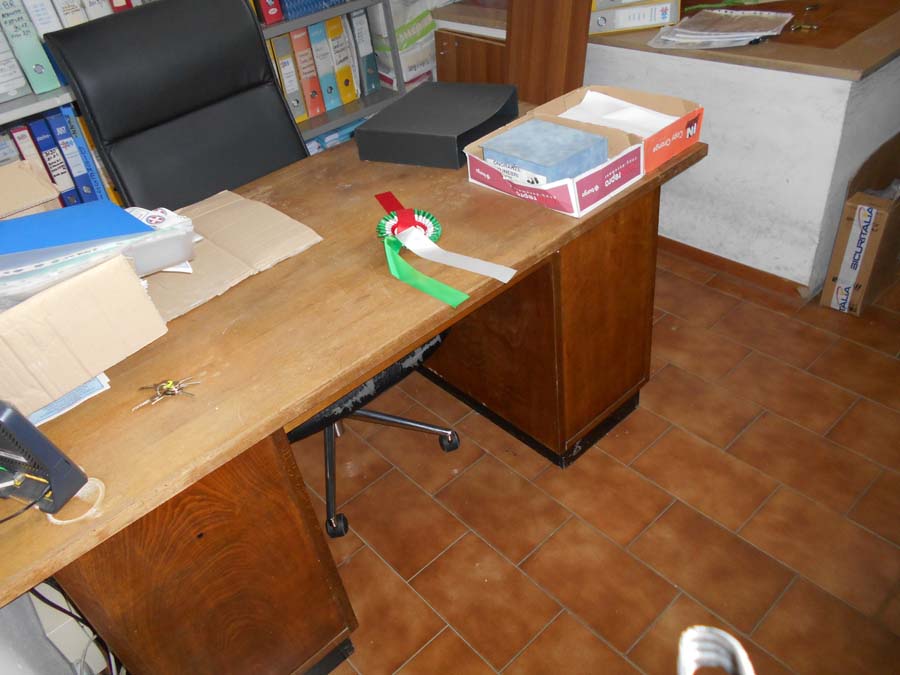 Aste   Arredi da ufficio e varie  - Lotto 7) Lotto di arredo e attrezzature mediche   GARA ONLINE